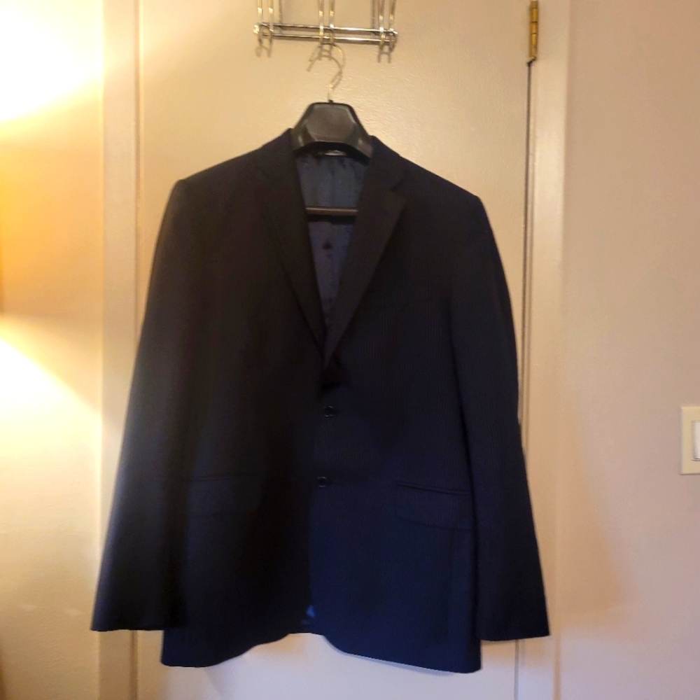 Saks Fifth  Avenue Zegna Navy Blue Pinstripe suit jacket 40R